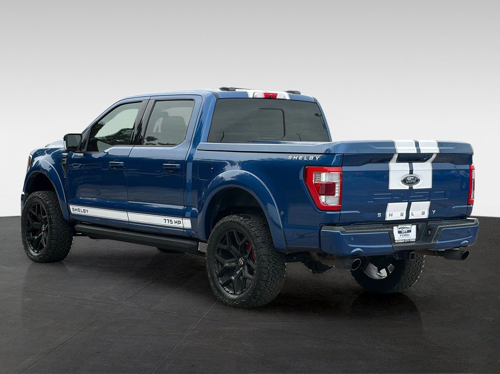 Used 2022 Ford F150 Lariat w/ Equipment Group 502A High AWD/4WD image 7