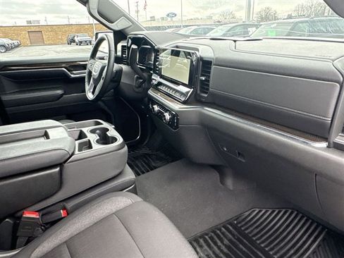 Certified 2024 GMC Sierra 1500 Elevation image 28
