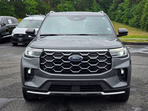Used 2025 Ford Explorer Platinum AWD/4WD image 22