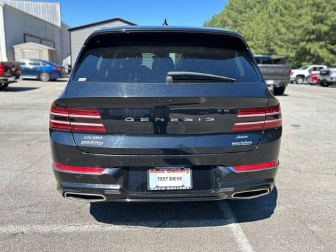 Used 2022 Genesis GV80 2.5T AWD/4WD image 6