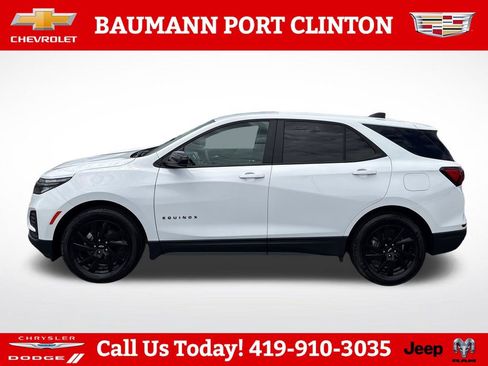 Used 2024 Chevrolet Equinox LS w/ LS Convenience Package FWD image 3