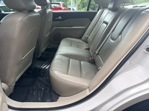 Used 2011 Ford Fusion SEL w/ 302A Rapid Spec Order Code FWD image 13