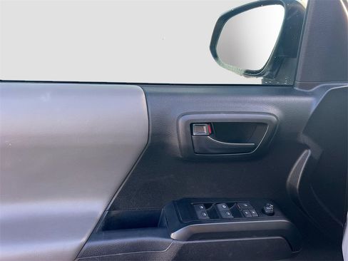 Used 2023 Toyota Tacoma SR w/ SR Convenience Package image 9