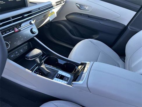 New 2026 Hyundai Tucson SEL image 9
