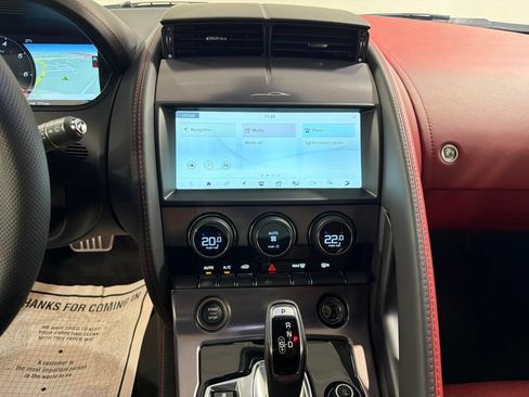 New 2024 Jaguar F-TYPE R AWD/4WD image 17
