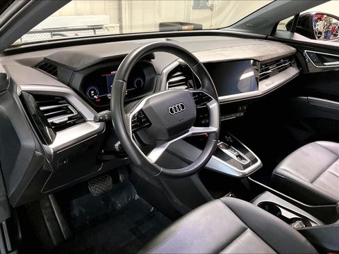 Used 2023 Audi Q4 e-tron Premium Plus w/ Premium Plus RWD image 16