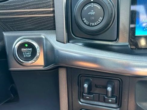Used 2022 Ford F150 Platinum w/ Equipment Group 701A High AWD/4WD image 18