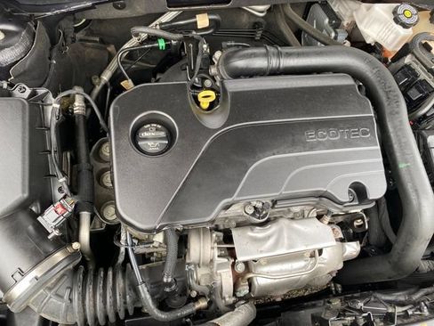 Used 2023 Chevrolet Malibu LT FWD image 20