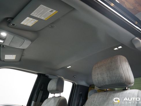 Used 2021 Ford F150 XLT image 40