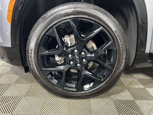 Certified 2024 Chevrolet Traverse RS w/ LPO, Floor Liner Package AWD/4WD image 14
