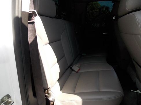 Used 2017 GMC Sierra 2500 4x4 Double Cab w/ Sierra Convenience Package image 20