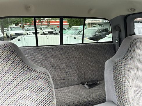 Used 2000 Dodge Ram 2500 Truck 4x4 Quad Cab image 23