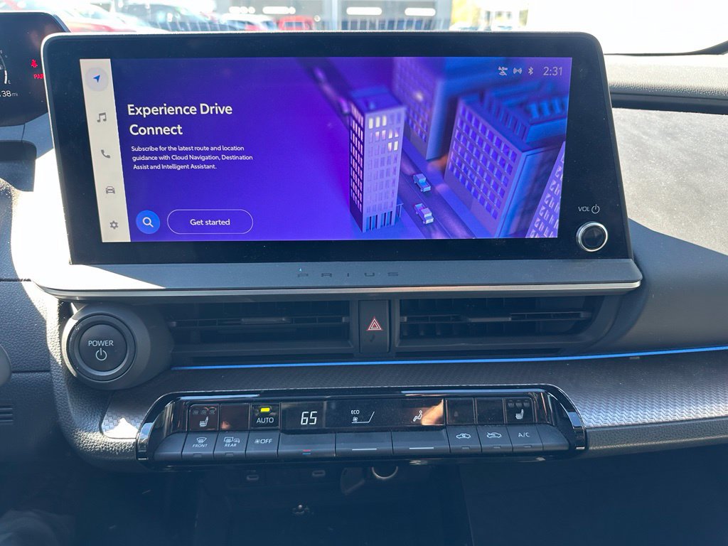 Used 2024 Toyota Prius XLE FWD image 13