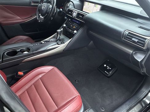 Used 2018 Lexus IS 350 image 16