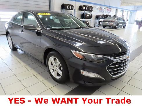 Used 2023 Chevrolet Malibu LT image 17