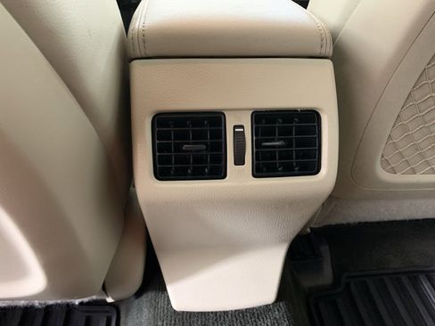 Used 2013 Subaru Outback 2.5i Limited w/ Moonroof Pkg image 33