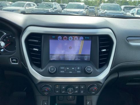 Used 2017 GMC Acadia SLT FWD image 17