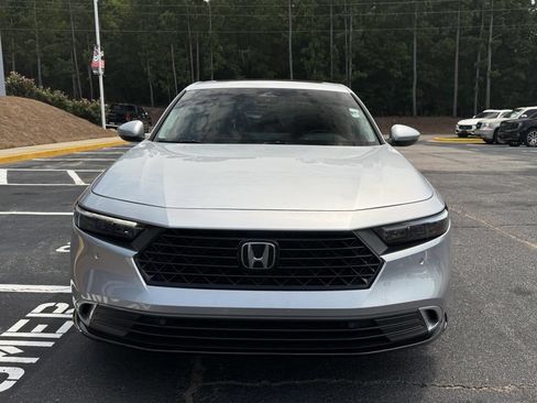 Used 2025 Honda Accord Touring image 6