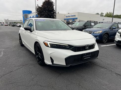 Used 2025 Honda Civic Sport image 7
