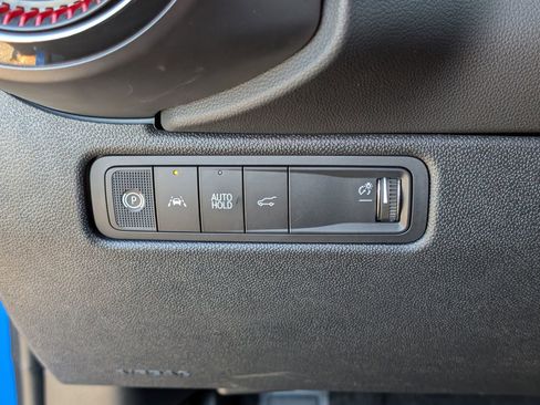 New 2026 Chevrolet Equinox EV RS image 19