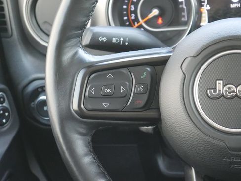 Used 2019 Jeep Wrangler Unlimited Sport S AWD/4WD image 16