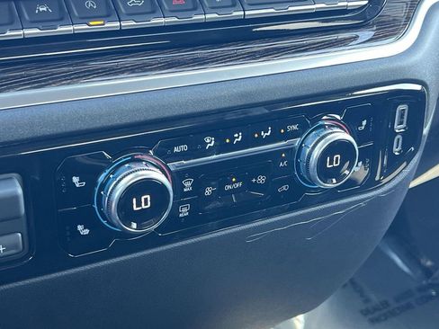 New 2026 GMC Sierra 1500 Elevation w/ LPO, Elevation Black Package image 21