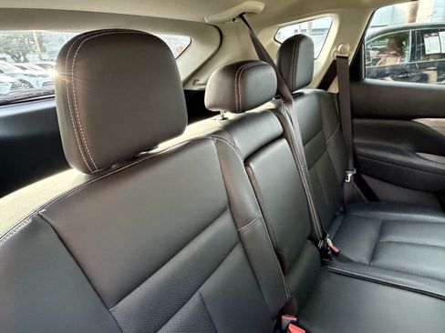 Used 2017 Nissan Murano Platinum w/ Platinum Technology Package FWD image 42