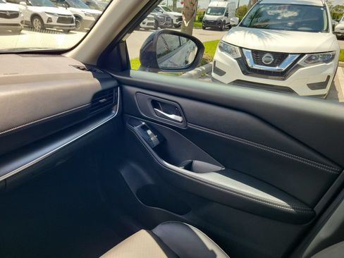 Used 2026 Nissan Rogue Dark Armor FWD image 14
