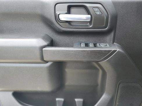 Used 2023 GMC Sierra 3500 Pro w/ Convenience Package image 24