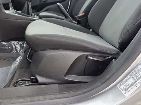 Used 2016 Ford Fiesta S image 12