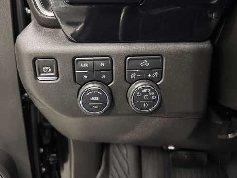Used 2024 Chevrolet Silverado 1500 RST AWD/4WD image 35