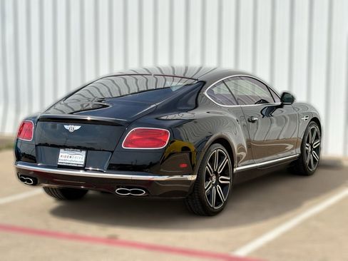 Used 2017 Bentley Continental GT image 7