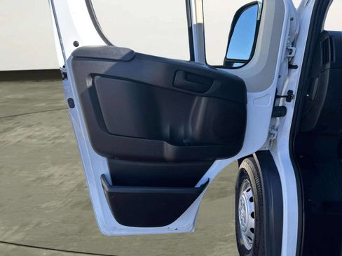 Used 2018 RAM ProMaster 1500 FWD image 12