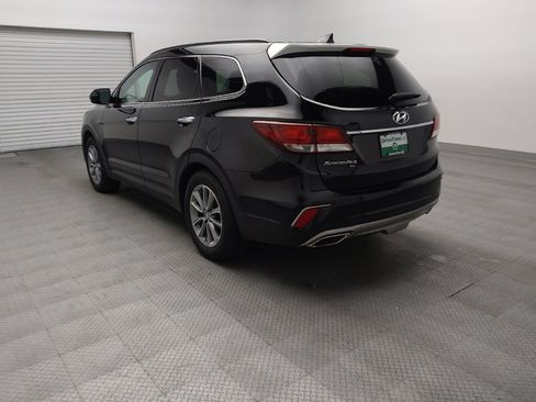 Used 2019 Hyundai Santa Fe XL SE FWD image 5
