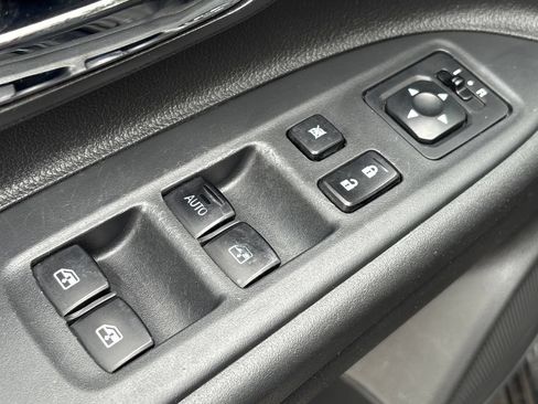 Used 2016 Mitsubishi Outlander ES FWD image 8