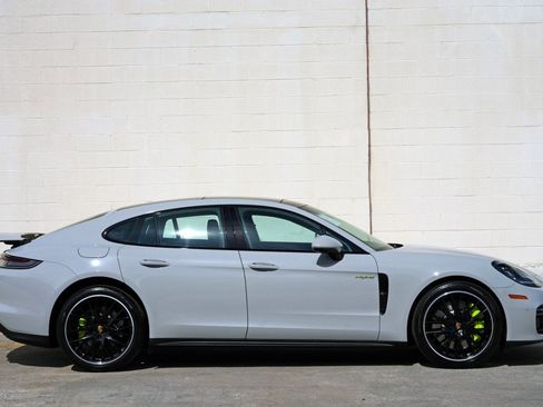 Used 2023 Porsche Panamera 4S AWD/4WD image 59