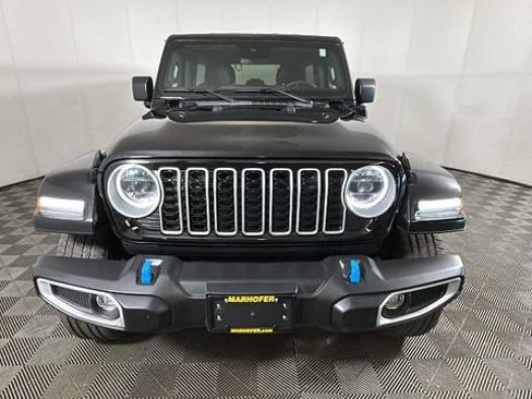 Used 2024 Jeep Wrangler Unlimited Sahara AWD/4WD image 7