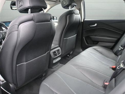 Certified 2025 Acura TLX w/ Technology Package image 10