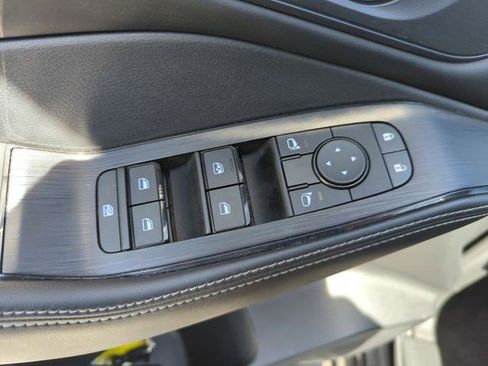Certified 2023 Nissan Rogue SV w/ SV Premium B Package FWD image 27