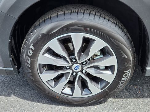 Used 2025 Subaru Outback Limited AWD/4WD image 15