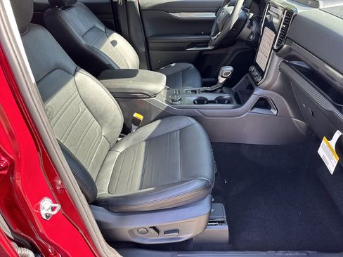 New 2025 Ford Ranger Lariat w/ FX4 Off-Road Package image 13