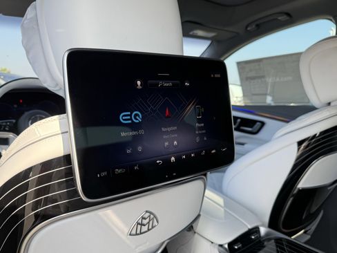 New 2025 Mercedes-Benz Maybach EQS 680 4MATIC image 27