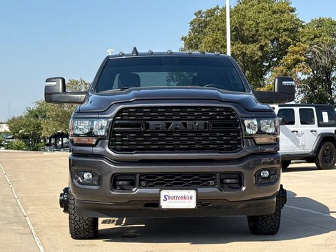 Used 2024 RAM 3500 Big Horn w/ Night Edition AWD/4WD image 2
