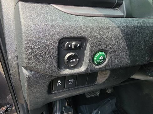 Used 2019 Honda Ridgeline RTL-T image 13