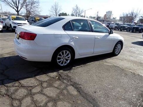 Used 2014 Volkswagen Jetta SE image 6