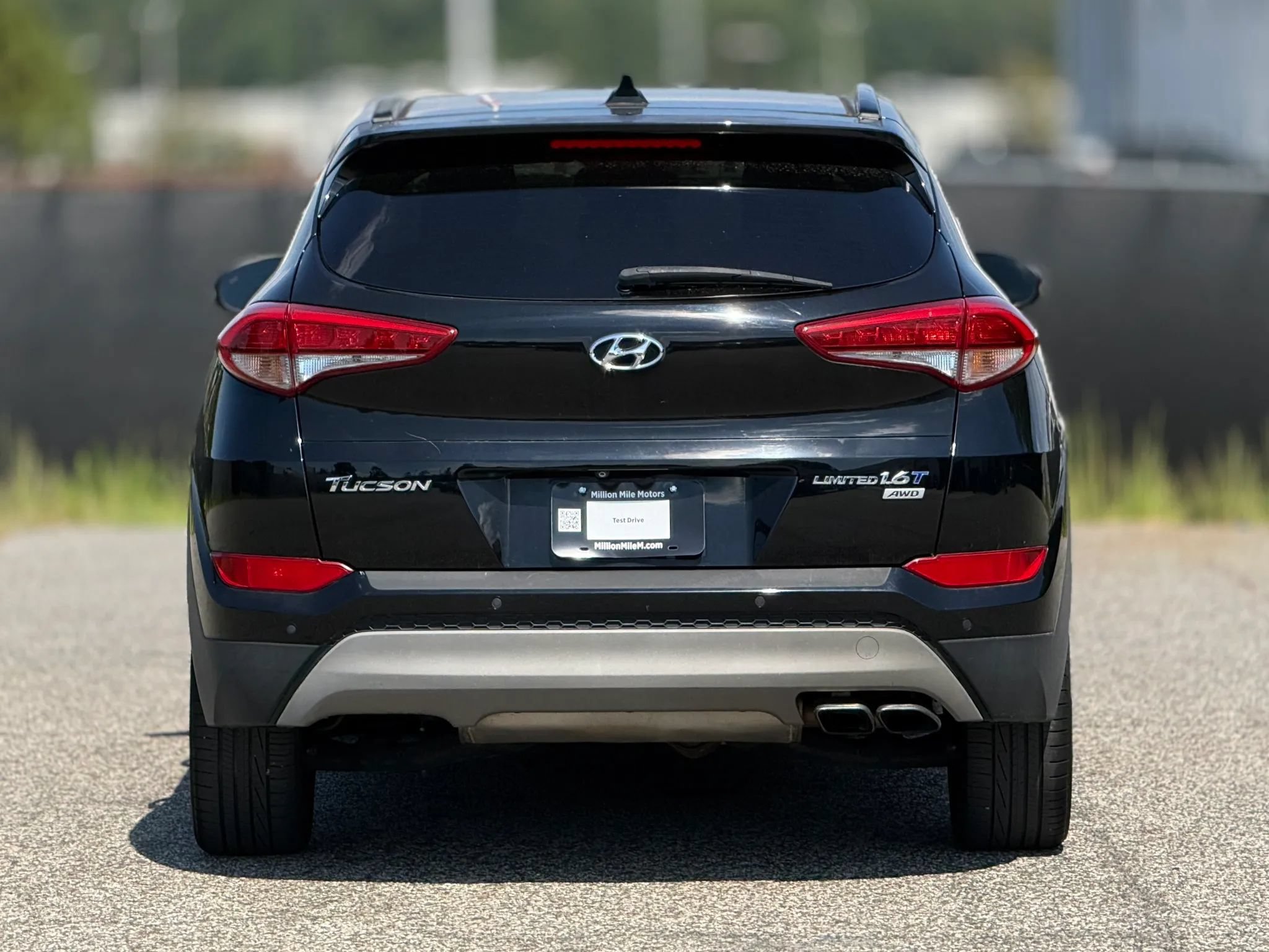 Used 2017 Hyundai Tucson Limited w/ Limited Ultimate Package 03 AWD/4WD image 4
