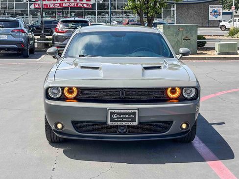 Used 2023 Dodge Challenger SXT w/ Plus Package RWD image 6