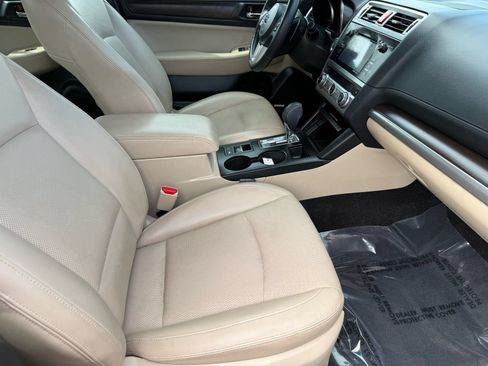 Used 2015 Subaru Legacy 2.5i Limited AWD/4WD image 31