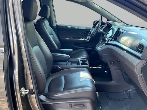 Used 2019 Honda Odyssey EX-L image 8