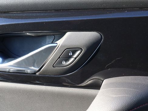 Used 2025 Chevrolet Blazer RS image 15